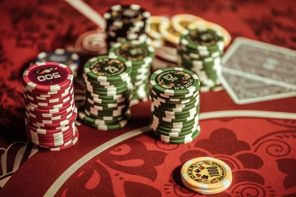 piramid slot Combined Market Display
